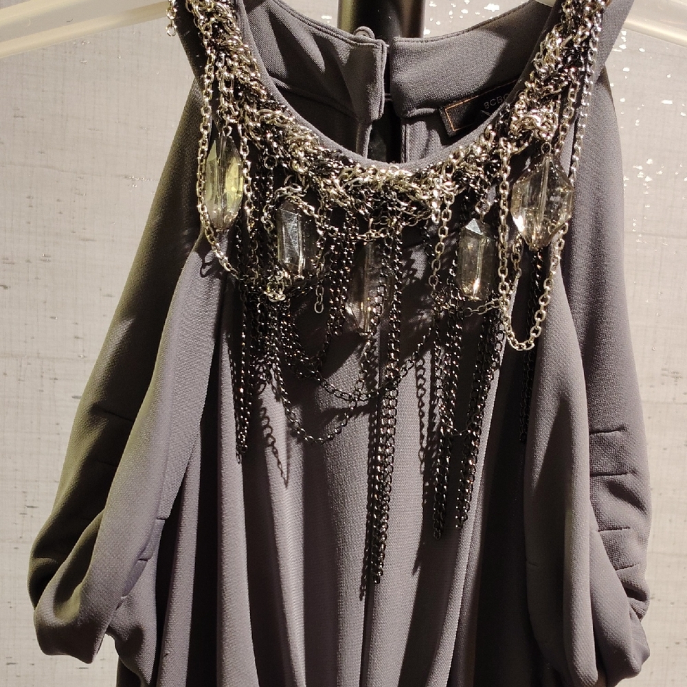 BCBG MAXAZRIA Grey Slim Fit Gown Embellished w Chains & Crystals Women's Size XS